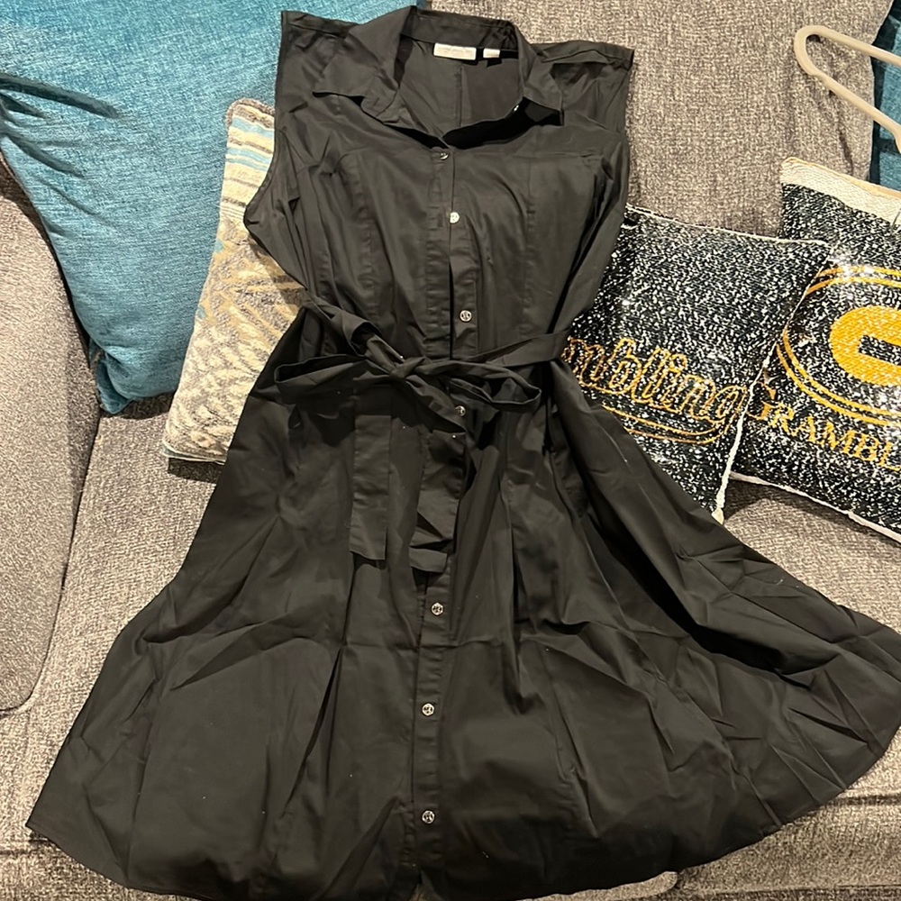 Sleeveless dress